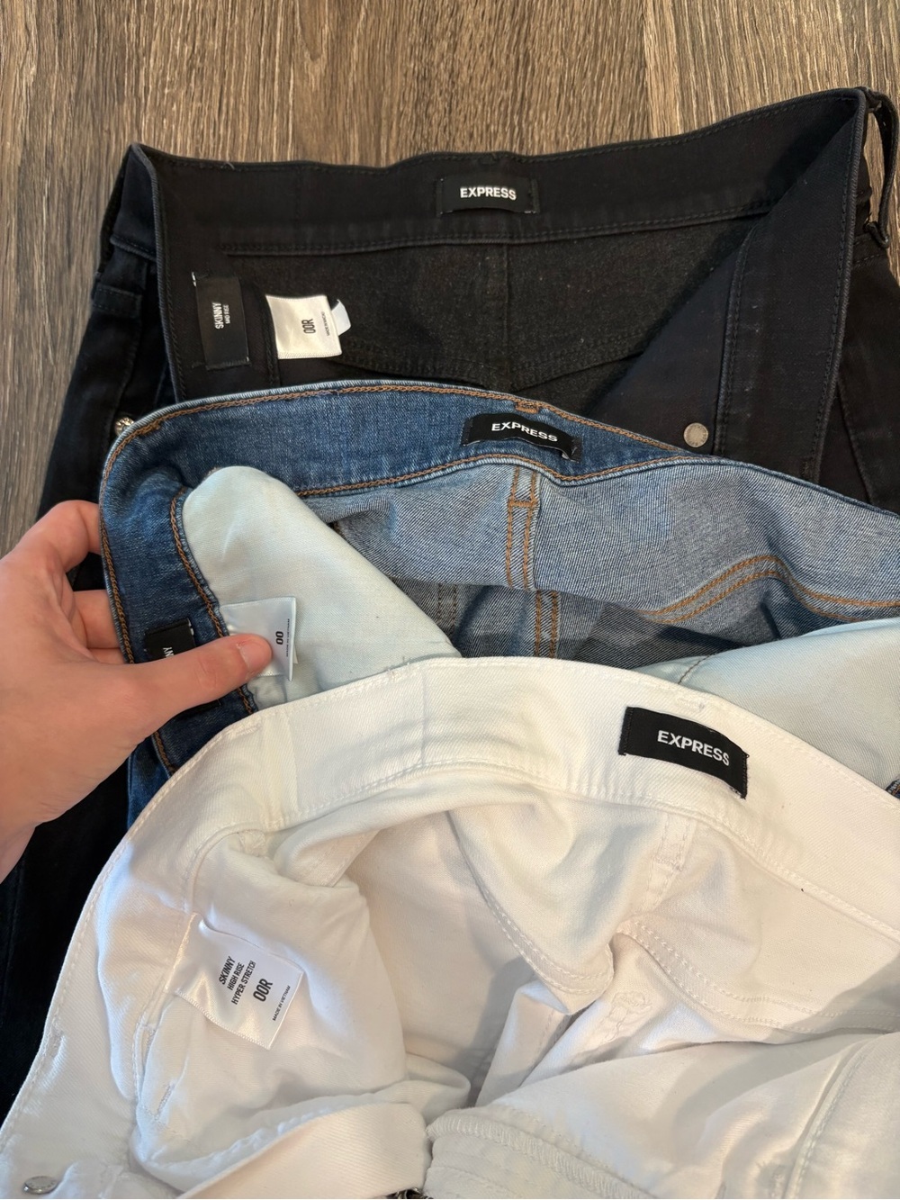 Express Jean Bundle - Picture 5 of 5
